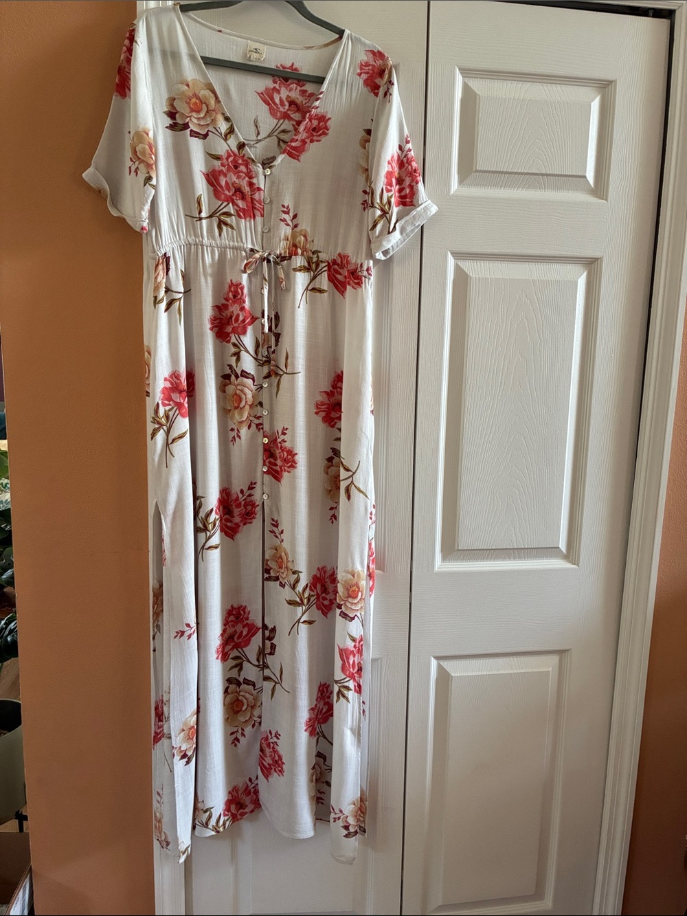 O’Neill V-Neck Cream Boho Maxi Dress with Floral Print and Tie Waist